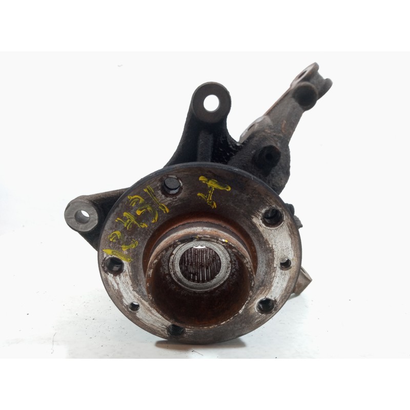 Recambio de mangueta delantera izquierda para dacia duster ambiance 4x2 referencia OEM IAM   