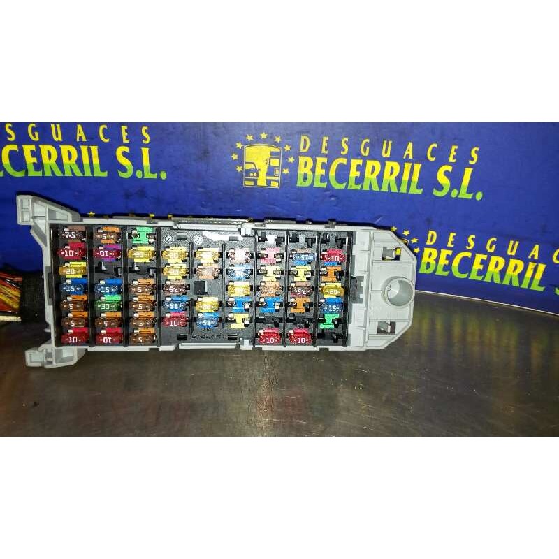 Recambio de caja reles / fusibles para opel meriva blue line referencia OEM IAM 99363136 Recambio de caja reles / fusibles para opel meriva blue line referencia OEM IAM 99363136