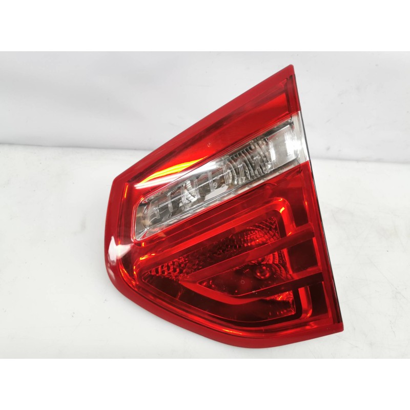 Recambio de piloto trasero central derecho para citroen c4 picasso premier referencia OEM IAM Recambio de piloto trasero central derecho para citroen c4 picasso premier referencia OEM IAM