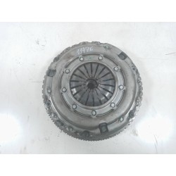 Recambio de kit de embrague para citroen xsara picasso 2.0 hdi referencia OEM IAM   