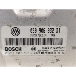 Recambio de centralita motor uce para volkswagen polo berlina (6n2) conceptline referencia OEM IAM 030906032DT 0261207593 