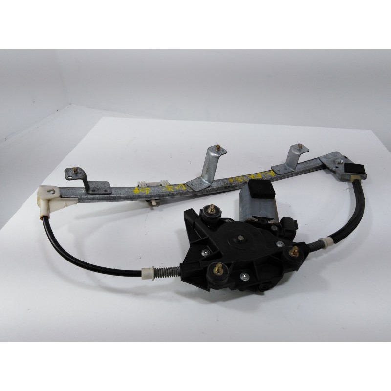 Recambio de elevalunas delantero izquierdo para alfa romeo 156 (116) 1.9 jtd progression referencia OEM IAM Recambio de elevalunas delantero izquierdo para alfa romeo 156 (116) 1.9 jtd progression referencia OEM IAM