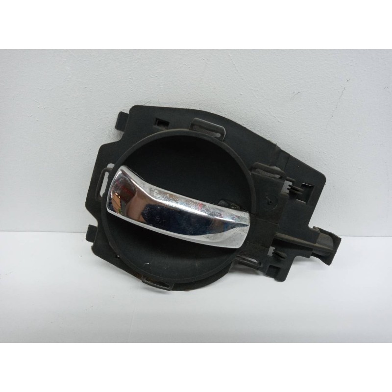 Recambio de maneta interior delantera derecha para citroen c3 hdi 70 furio referencia OEM IAM Recambio de maneta interior delantera derecha para citroen c3 hdi 70 furio referencia OEM IAM