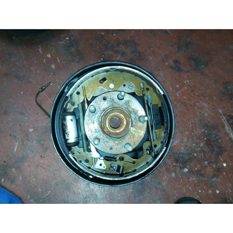 Recambio de mangueta trasera derecha para land rover freelander (ln) referencia OEM IAM Recambio de mangueta trasera derecha para land rover freelander (ln) referencia OEM IAM