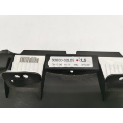 Recambio de cuadro instrumentos para toyota auris luna referencia OEM IAM 8380002L52  