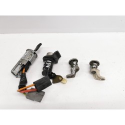 Recambio de antirrobo para renault 19 hatchback (b/c53) europa referencia OEM IAM   
