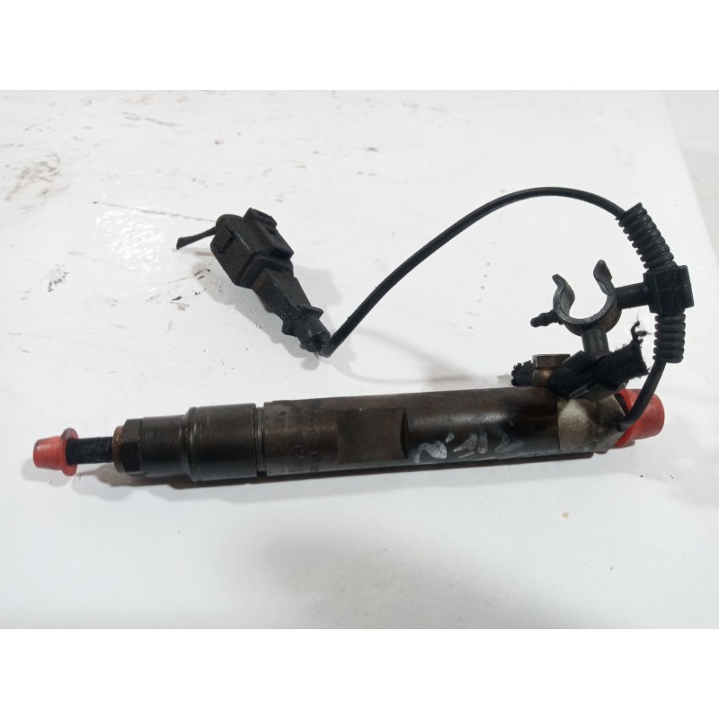 Recambio de inyector para seat leon (1m1) signo referencia OEM IAM 038130073AG Recambio de inyector para seat leon (1m1) signo referencia OEM IAM 038130073AG