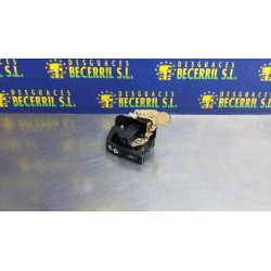 Recambio de cerradura puerta lateral derecha para kia carnival ii 2.9 cdri ex referencia OEM IAM   