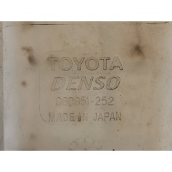 Recambio de deposito limpia para toyota corolla (e15) luna referencia OEM IAM 060851252 8533071010 0602104840