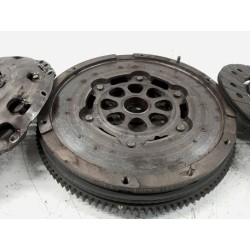 Recambio de kit de embrague para jaguar x-type wagon 2.0 d executive referencia OEM IAM   