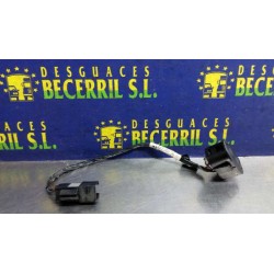 Recambio de mando elevalunas delantero derecho para opel corsa b eco referencia OEM IAM 90482478  