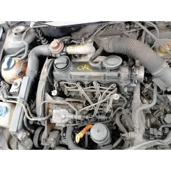 Recambio de motor y cambio exportacion para volkswagen golf iv berlina (1j1) básico referencia OEM IAM   