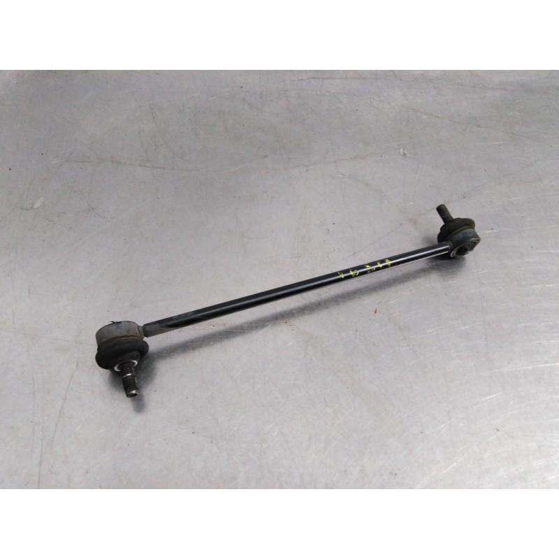 Recambio de tirante delantero izquierdo para citroen c4 berlina vtr plus referencia OEM IAM Recambio de tirante delantero izquierdo para citroen c4 berlina vtr plus referencia OEM IAM