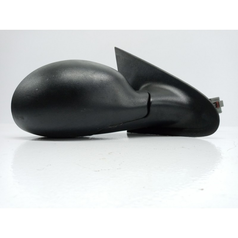 Recambio de retrovisor derecho para chrysler neon (pl) 2.0 cs referencia OEM IAM Recambio de retrovisor derecho para chrysler neon (pl) 2.0 cs referencia OEM IAM