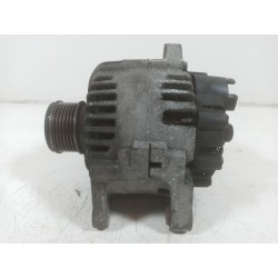 Recambio de alternador para nissan micra (k12e) acenta referencia OEM IAM 8200667608  