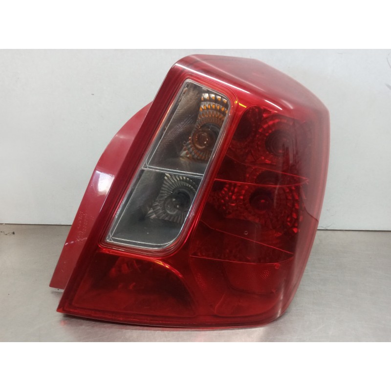 Recambio de piloto trasero derecho para chevrolet nubira berlina 2.0 tcdi referencia OEM IAM Recambio de piloto trasero derecho para chevrolet nubira berlina 2.0 tcdi referencia OEM IAM