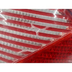Recambio de piloto trasero derecho para lancia lybra berlina 1.9 jtd referencia OEM IAM   