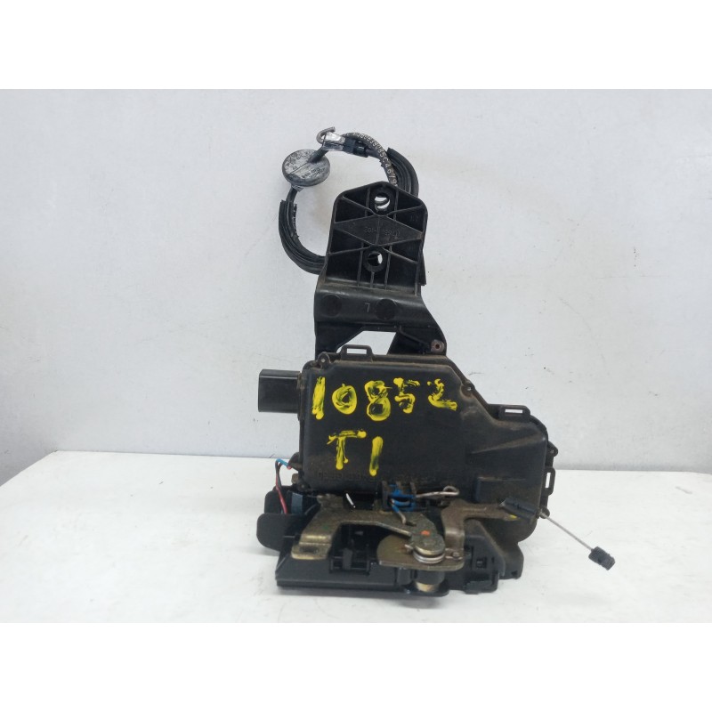 Recambio de cerradura puerta trasera izquierda para volkswagen passat berlina (3b2) comfortline referencia OEM IAM Recambio de cerradura puerta trasera izquierda para volkswagen passat berlina (3b2) comfortline referencia OEM IAM