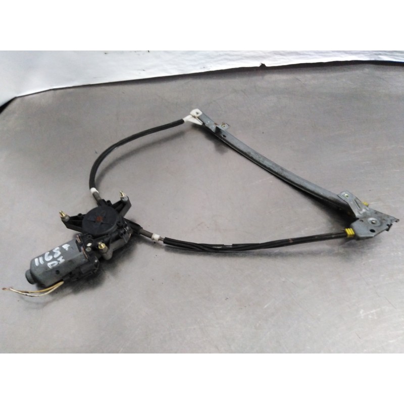 Recambio de elevalunas delantero izquierdo para renault megane i coach/coupe (da0) 2.0 alize referencia OEM IAM Recambio de elevalunas delantero izquierdo para renault megane i coach/coupe (da0) 2.0 alize referencia OEM IAM