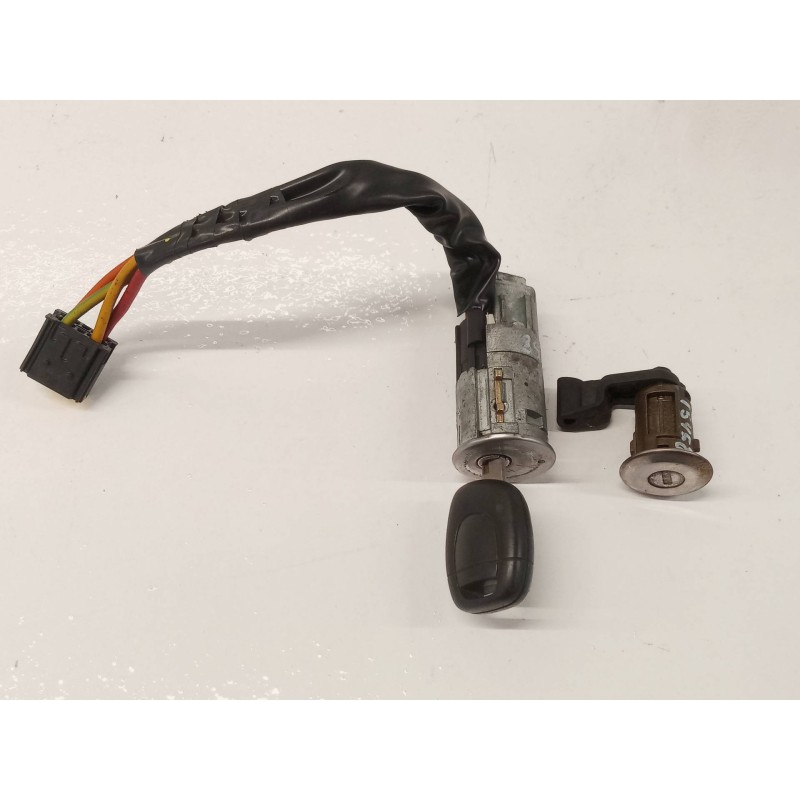 Recambio de antirrobo para renault clio ii fase ii (b/cb0) authentique referencia OEM IAM Recambio de antirrobo para renault clio ii fase ii (b/cb0) authentique referencia OEM IAM