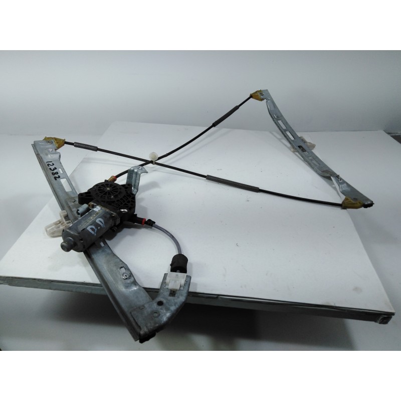Recambio de elevalunas delantero derecho para peugeot 206 berlina xt referencia OEM IAM   