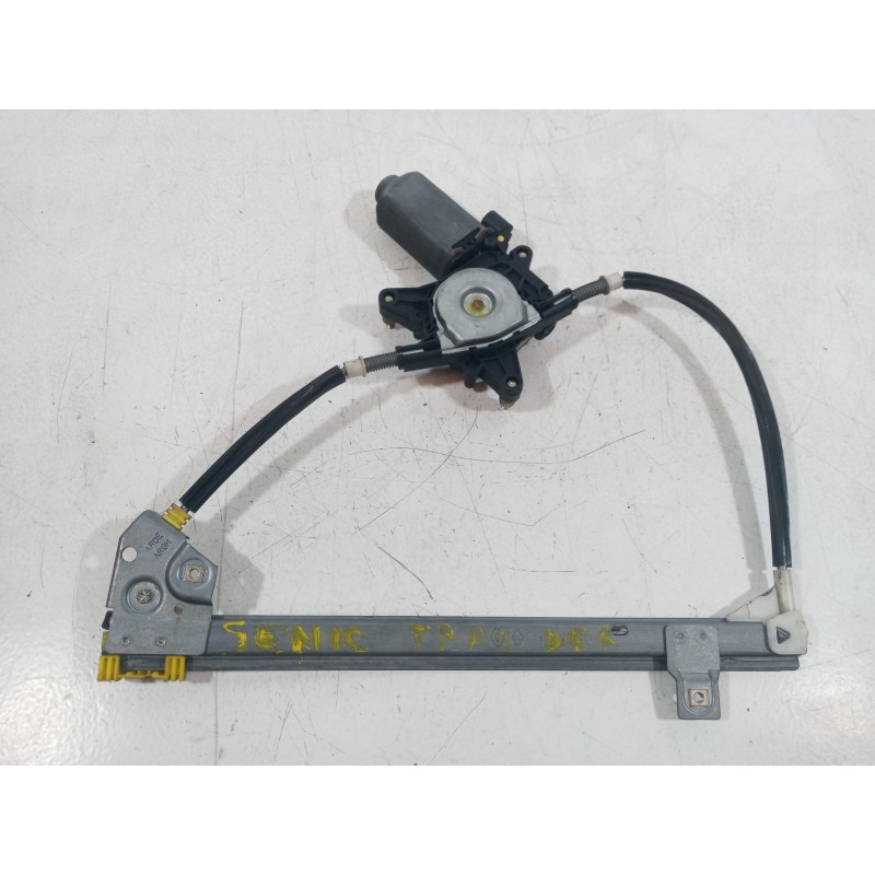 Recambio de elevalunas trasero derecho para renault megane i scenic (ja0) 1.9 d rn referencia OEM IAM Recambio de elevalunas trasero derecho para renault megane i scenic (ja0) 1.9 d rn referencia OEM IAM