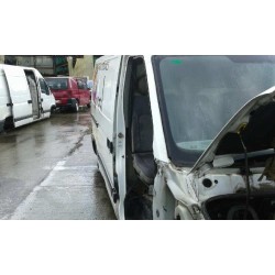 nissan interstar (x70) del año 2001