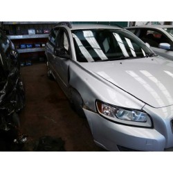 volvo v50 familiar del año 2009