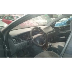 citroen c5 berlina del año 2001