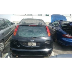 ford focus berlina (cak) del año 2000