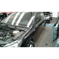 opel astra h berlina del año 2004