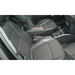 opel astra h berlina del año 2004