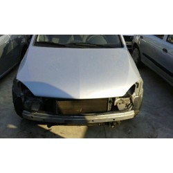 opel corsa c del año 2001