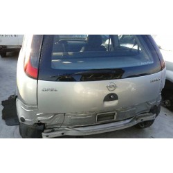 opel corsa c del año 2001