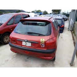 peugeot 206 berlina del año 1999