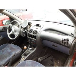 peugeot 206 berlina del año 1999