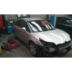 citroen c4 berlina del año 2005