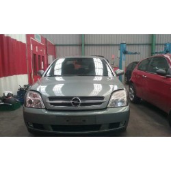 opel vectra c berlina del año 2003