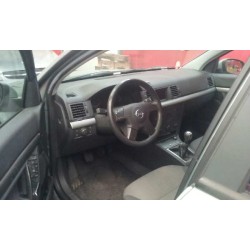opel vectra c berlina del año 2003