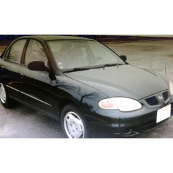 hyundai lantra berlina (rd) del año 2000
