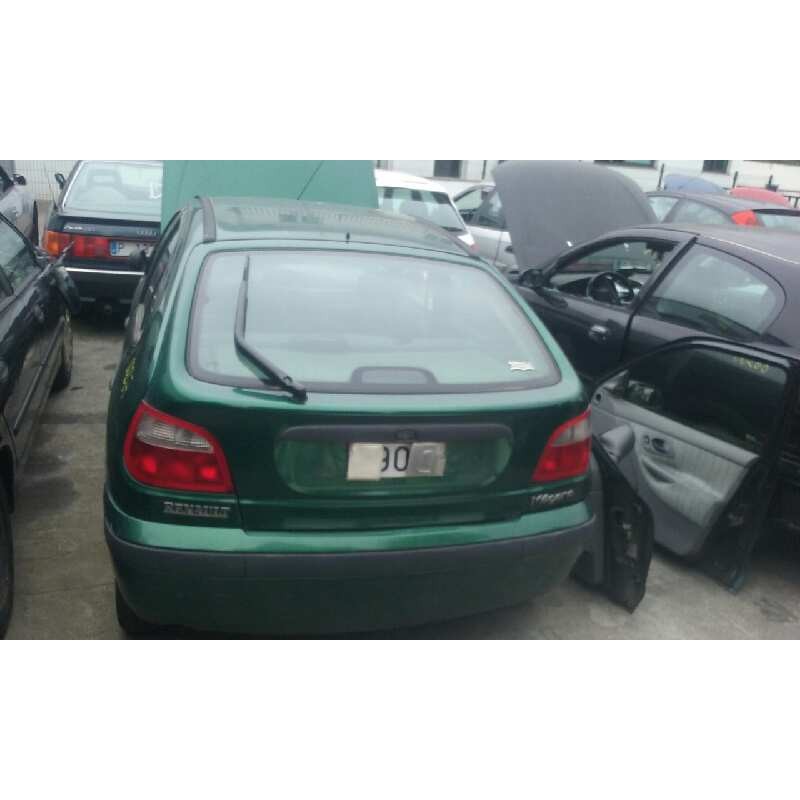 renault megane i fase 2 berlina (ba0) del año 2002