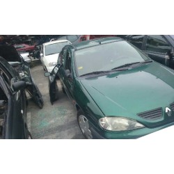 renault megane i fase 2 berlina (ba0) del año 2002