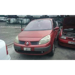 renault scenic ii del año 2004