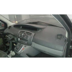 renault scenic ii del año 2004