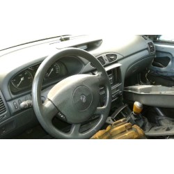 renault laguna ii grandtour (kg0) del año 2004