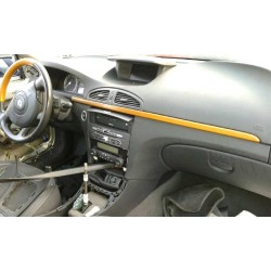 renault laguna ii (bg0) del año 2005