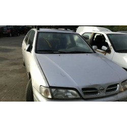nissan primera berlina (p11) del año 1999