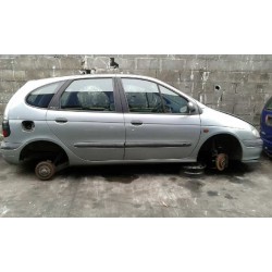 renault scenic (ja..) del año 2001