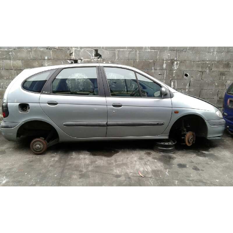 renault scenic (ja..) del año 2001
