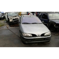 renault megane i fase 2 berlina (ba0) del año 2002
